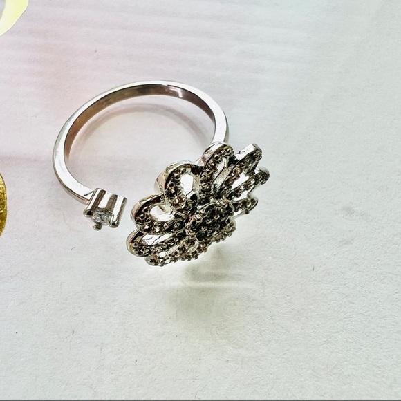 Chrysanthemum Flower Fancy Fidget Spinner Crystal CZ Rotating Silver Ring OS - Picture 3 of 4